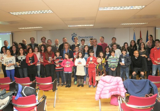 Acto de entrega de trofeos aos gañadores da II edición do Circuíto Provincial de Carreiras Populares