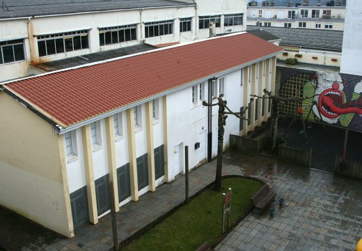 O Concello de Ordes remata as labores de arranxo do tellado da antiga escola unitaria