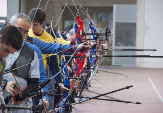 Carral celebra a VII edición da liga galega de Escolas de Tiro con Arco