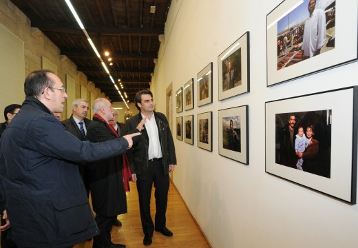 O Museo do Pobo Galego acolle unha mostra antolóxica das dez coleccións gañadoras do premio Luis Ksado que convoca a Deputación