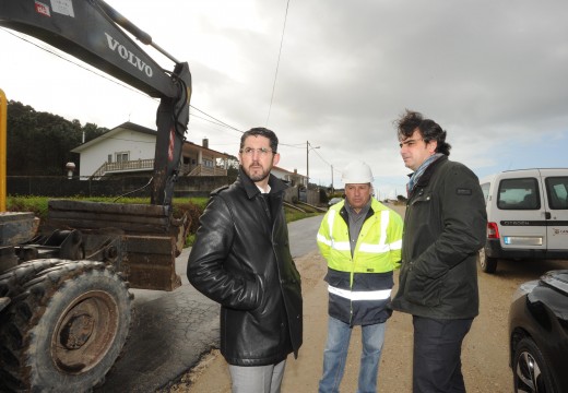 A Deputación da Coruña inviste preto dun millón de euros na ampliación da estrada DP-7103 de Laranga A Olveira, en Porto do Son