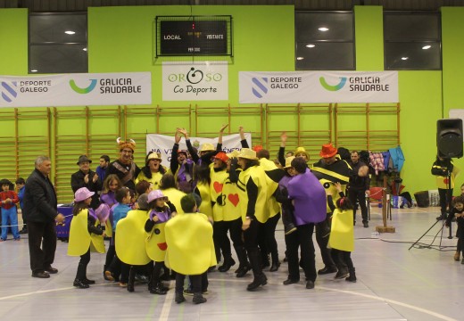 Traxes de Ordes, Oroso e Santiago copan os premios do Concurso de Disfraces do Concello de Oroso