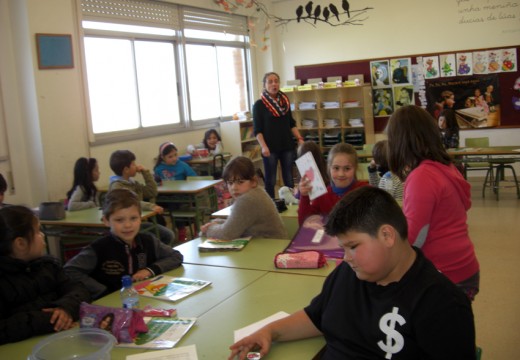 O CEIP de Sigüeiro toma o relevo do programa ‘Educando en Igualdade’ impartido pola Mancomunidade Ordes