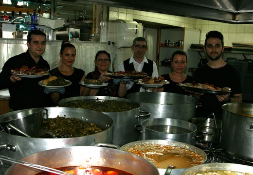 7.500 persoas convirten a XVII Festa do Lacón con Grelos nunha das edicións máis concorridas de toda a súa historia