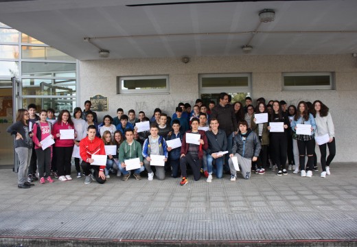 Un total de 52 alumnos e alumnas do IES Oroso reciben os seus diplomas de participación nun obradoiro de introdución ao coaching