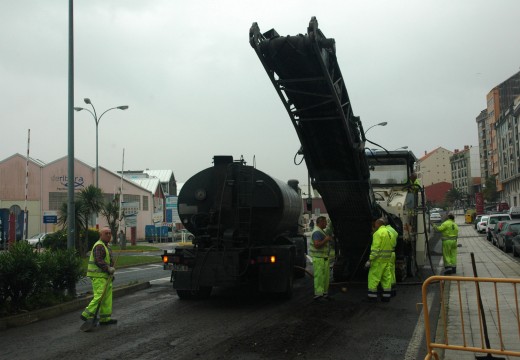 Portos inicia a renovación da pavimentación do paseo das Carolinas