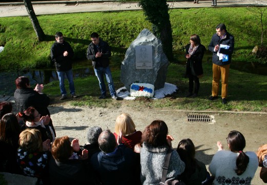 O pobo de Ordes honra a memoria de Ramiro Recouso Liste dedicándolle o seu paseo fluvial