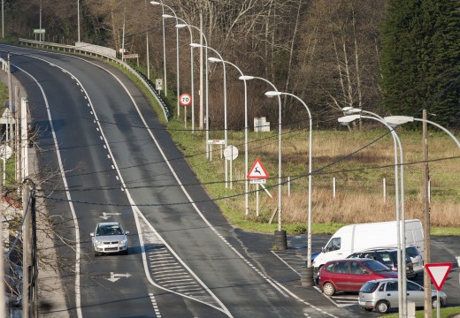 O Concello de San Sadurniño cambiará a LED o alumeado da AC-862 ao seu paso polo centro do municipio