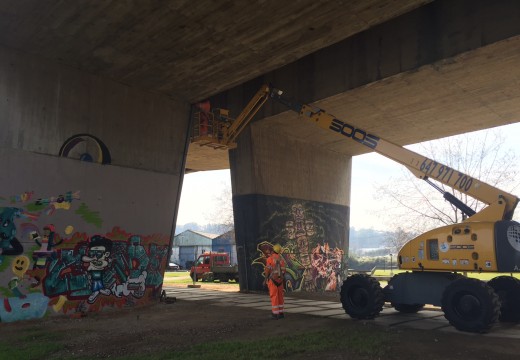 Audasa atende a demanda do concello e repara os canlóns da ponte da AP-9