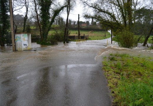 Cambre atende a máis de 70 incidencias durante o día do temporal de choiva