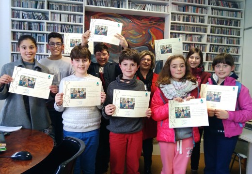 Entrega de diplomas do II Taller de Radio da Biblioteca Municipal de Fene