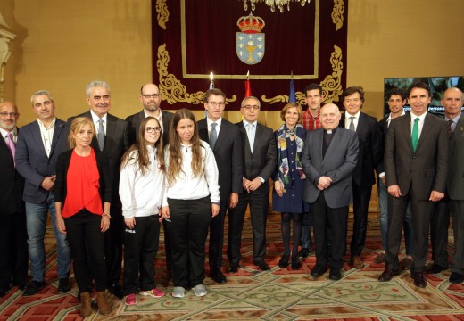 Feijóo refírese á Carreira do Peregrino, que chegará a Santiago desde Roncesvalles, como unha oportunidade para unir os valores do olimpismo cos valores xacobeos