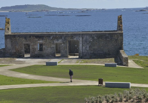 O concello solicita autorización a Costas para restaurar a antiga fábrica de salazón situada en Punta do Castro en Castiñeiras