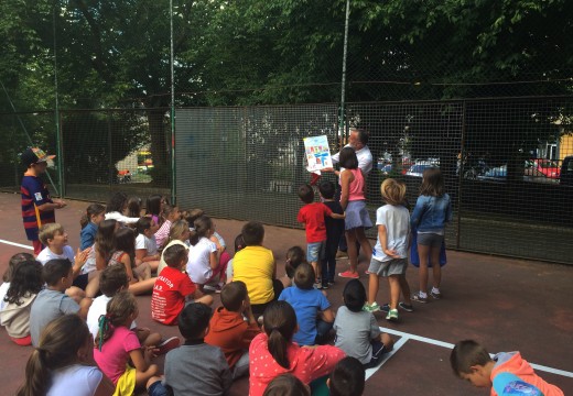 Medio centenar de escolares cambreses participan en O Temple nun campamento de verán en inglés