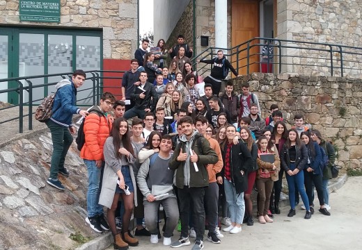 Éxito das visitas escolares ao Museo do Gravado de Artes dentro do programa municipal “Coñece o teu contorno próximo”