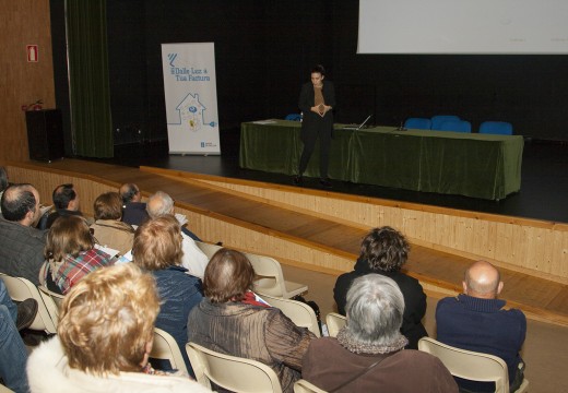 Aprender a aforrar no recibo da luz