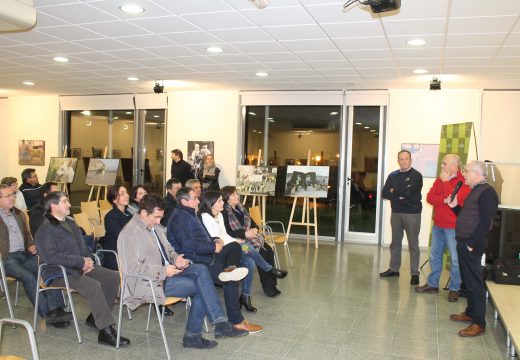 O centro cultural de Sigüeiro acollerá ata o 28 de xaneiro unha mostra fotográfica do Can de Palleiro e obradoiros para os nenos e nenas