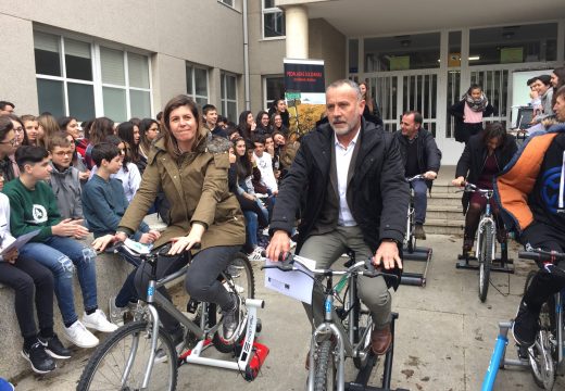 O IES David Buján conecta com Lesbos com la iniciativa solidaria “Pedaladas solidarias”