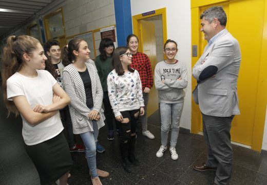 A Xunta felicita ao equipo do CPI A Xunqueira de Fene, que vén de representar a Galicia na Final Estatal da First Lego League