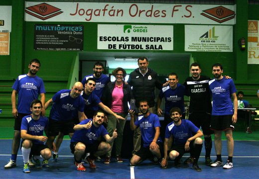 O Arzúa proclámase vencedor do XX Trofeo Intermunicipal de Fútbol Sala