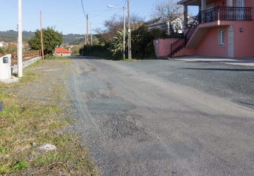 San Sadurniño licita as obras de aglomerado e de construción de beirarrúas no camiño do Enxerto