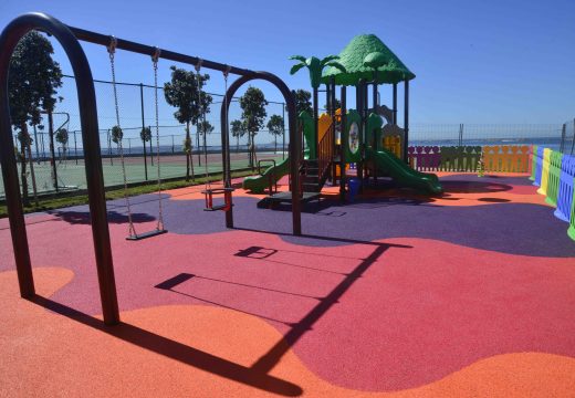 O espazo de ocio de punta do Castro en castiñeiras xa conta cun Parque Infantil