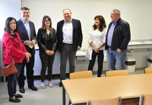 O CEIP Alfredo Brañas da Laracha estrea o seu comedor escolar grazas a un investimento da Xunta de 30.000 euros