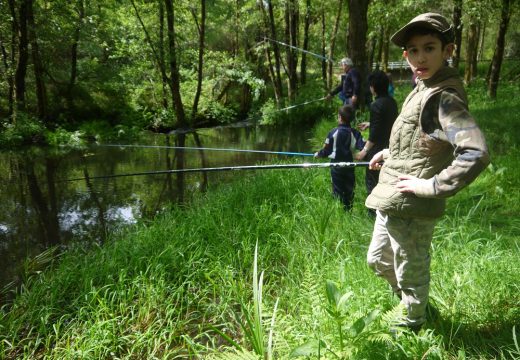 Touro organiza o próximo sábado 8 de xullo a III Xornada de Pesca Infantil