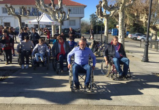 Os escolares cambreses toman conciencia sobre as barreiras arquitectónicas e accesibilidade