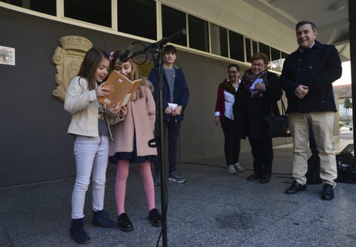 Lectura Poética no Día de Rosalía