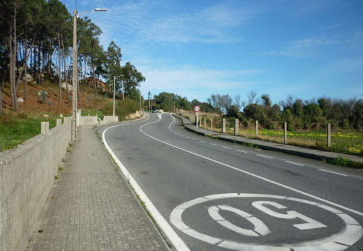 O concello ampliará a rede de saneamento no lugar de Frións na parroquia de Carreira