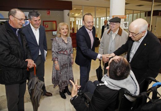 Escritores e fotógrafos reflicten nunha mostra na Biblioteca González Garcés o traballo diario da Asociación ASPANAIS