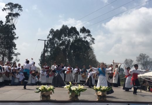 Gran xantar popular e II Encontro Folclórico das Herdanzas de Poulo