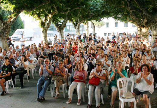 Actuación conxunta da Banda de Música de Ordes e do coro suízo Echo Vom Subrtal