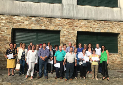 Entregados en Frades os diplomas dos cursos do Programa Neneiras, dirixidos a aumentar a integración social e laboral da muller do rural