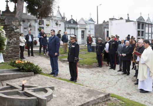 O pobo de Ordes dedícalle a Manuel Lois García o Día de todos os santos