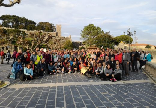 150 ordenses participan na segunda etapa do Camiño Portugués pola costa