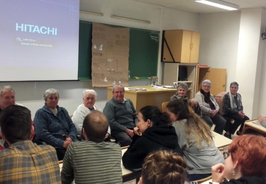 O programa Prevención da dependencia do Concello de Boqueixón protagoniza unha xornada na Facultade de Ciencias da Educación da USC