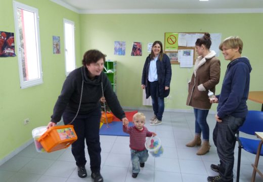 Lousame retoma o programa gratuíto “Educando en familia”, tras o parón do Nadal