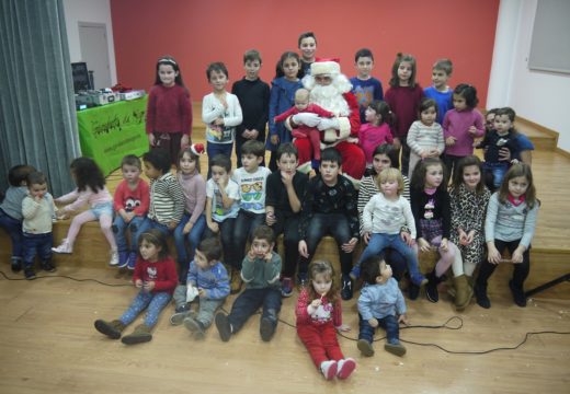 Papá Noel visita a Gran Festa de Nadal de Touro