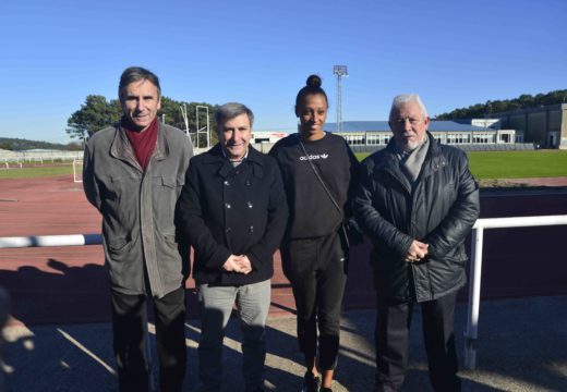 O Estadio municipal de atletismo da Fieiteira xa loce o nome de Ana Peleteiro Brión