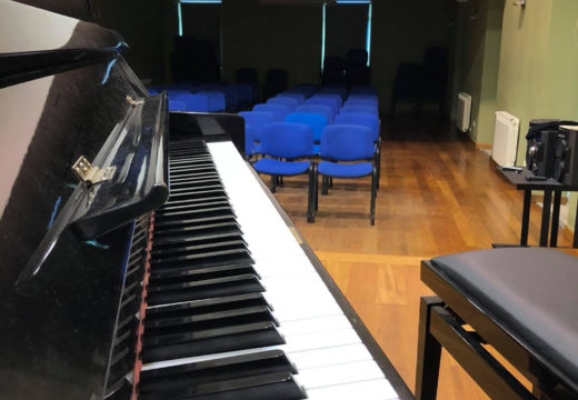 O auditorio do centro social polivalente de Brión acolle mañá a primeira sesión do sexto ciclo “Venres Musicais” da ESMU Magariños