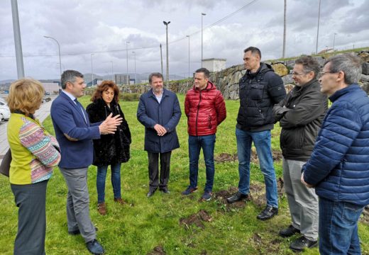 Ovidio Rodeiro visita a zona das obras do colector e do tanque de tormentas de Rianxo que comezarán esta semana cun investimento da Xunta de 4,8m€