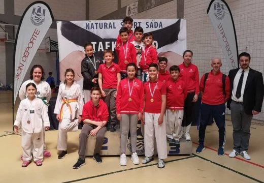 Once metais para o Boudsport no Campionato Provincial Escolar de Combate