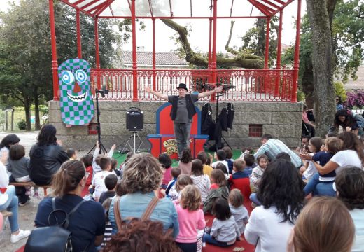 Gran participación no VI Festival Monecadas de Brión a pesar do mal tempo