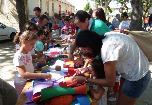 O VI Festival Monecadas de Brión encherá a carballeira de Santa Minia de monicreques galegos, portugueses, italianos e franceses