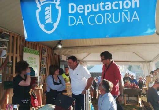 González Formoso visitou o Mercado da Deputación no Festival de La Luz