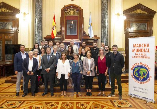 Rey valora a implicación da cidade na segunda Marcha Mundial pola Paz e Nonviolencia que sae hoxe de Madrid