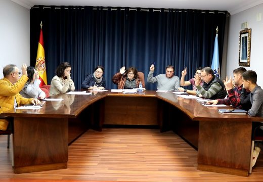 O Pleno de Lousame aproba participar nunha subvención de máis de 925.000 euros do IDAE para aforro enerxético do alumeado público