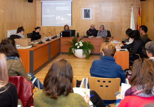 Alumnado da UDC coñece as experiencias de participación social promovidas en San Sadurniño